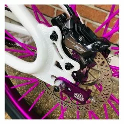 Se-bikes Custom SE BIKES Monster Quad 29+ Artic White 2022 19 Se-bikes Custom SE BIKES Monster Quad 29+ Artic White 2022 -Velo Pour Aventure custom se bikes monster quad 29 artic white 2022 3