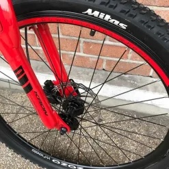 Generique Custom VTT KRON 26" CUSTOM Rouge -Velo Pour Aventure custom vtt kron 26 custom rouge 4