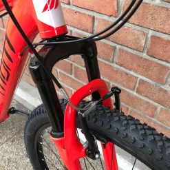 Custom VTT MBM DART 29" Rouge -Velo Pour Aventure custom vtt mbm dart 29 rouge 6