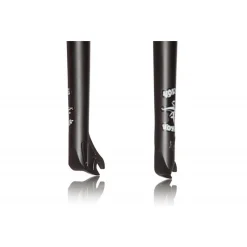 Volume Bikes FOURCHE VOLUME VOYAGER BK -Velo Pour Aventure fourche volume voyager bk 2