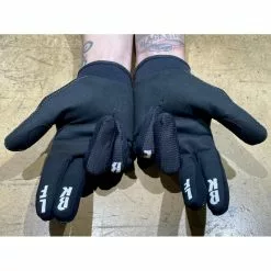 Gants BIKELIFE 'Trick List' Noirs -Velo Pour Aventure gants bikelife trick list noirs 13