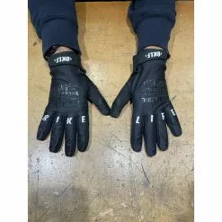 Gants BIKELIFE 'Trick List' Noirs -Velo Pour Aventure gants bikelife trick list noirs 2