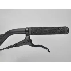 MAFIA BIKES Mafia Bike 27.5+ Chenga Noir -Velo Pour Aventure mafia bike 275 chenga noir 10