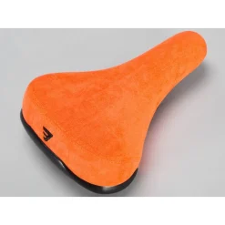 SELLE MAFIA BIKES FAT SUEDE ORANGE -Velo Pour Aventure selle mafia bikes fat suede orange 3