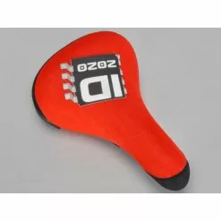 Selle MAFIA BIKES ID2020 Noir-Rouge -Velo Pour Aventure selle mafia bikes id2020 noir rouge 2